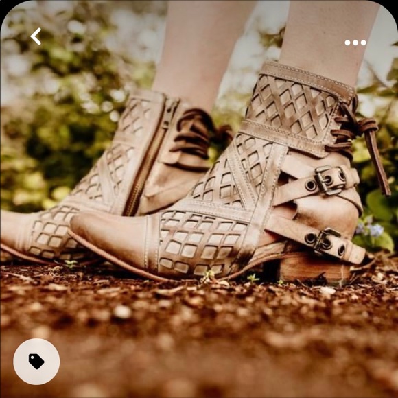 **ISO Freebird Skylar** - Picture 1 of 2